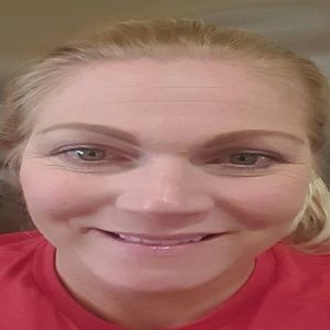 Meet your Posher, Marci