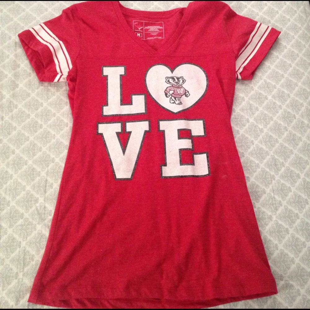 UW Badgers Love Tee-Shirt