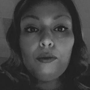 Meet your Posher, Esperanza