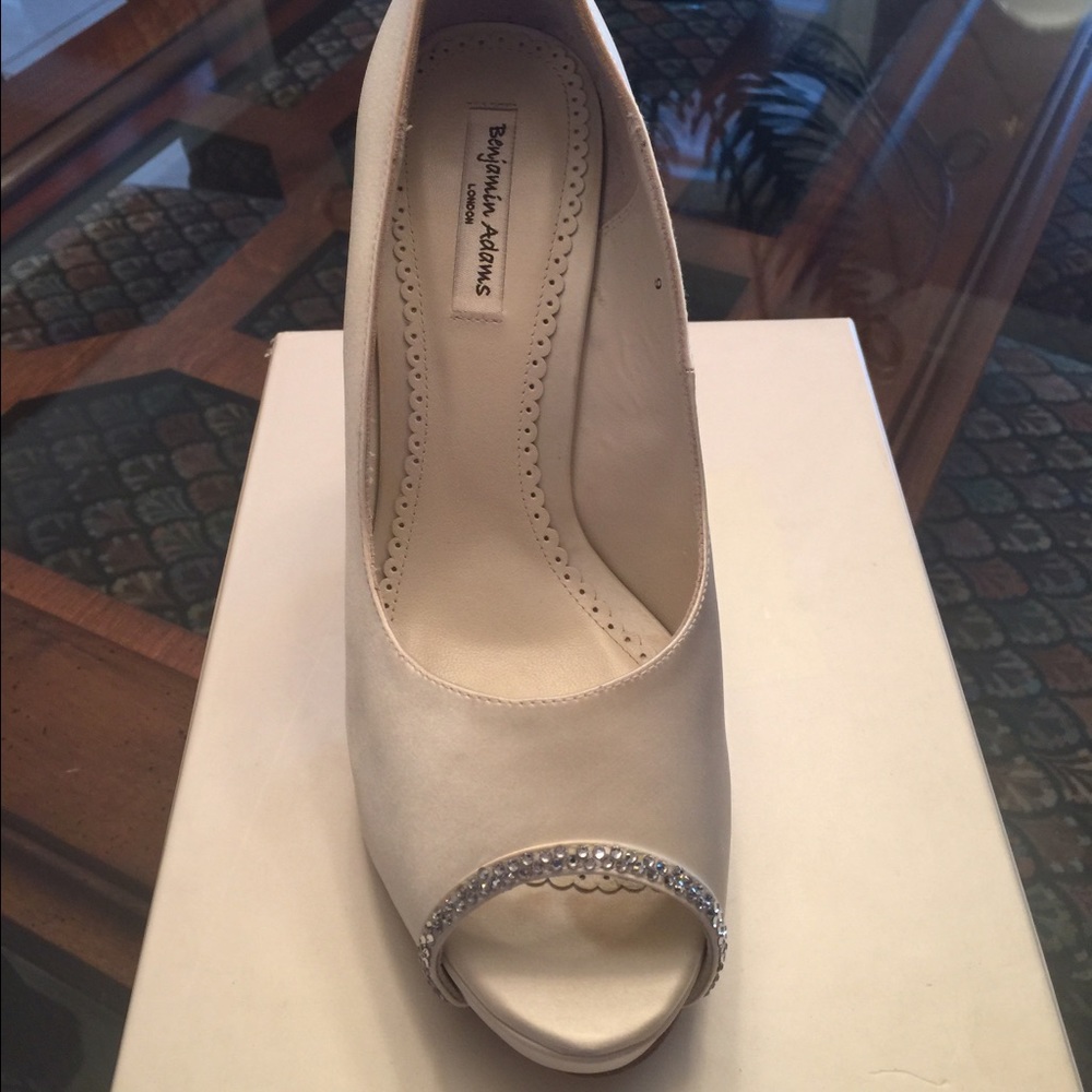 Ivory wedding shoes