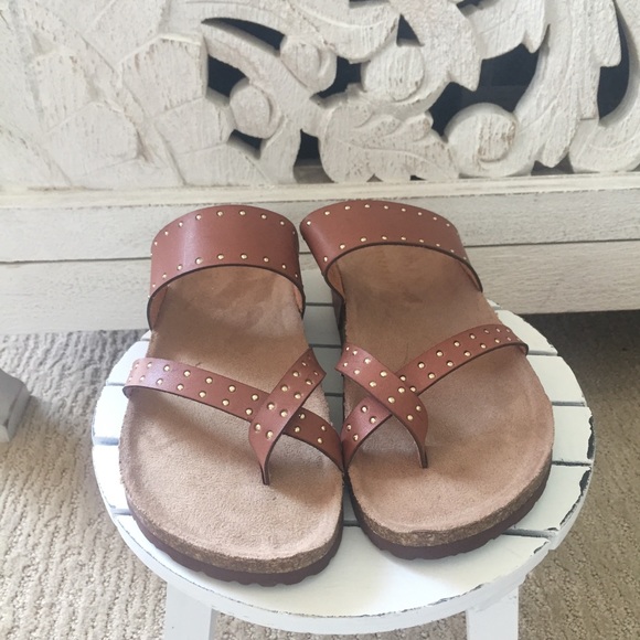 💥ONE LEFT💥 Steve Madden Birkenstocks - Picture 2 of 3