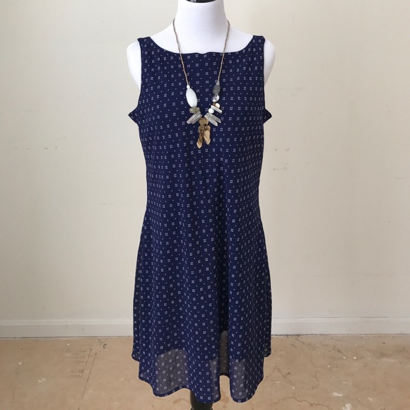 Anthropologie Dresses & Skirts - Anthropologie Eva Franco V Back Shift Dress