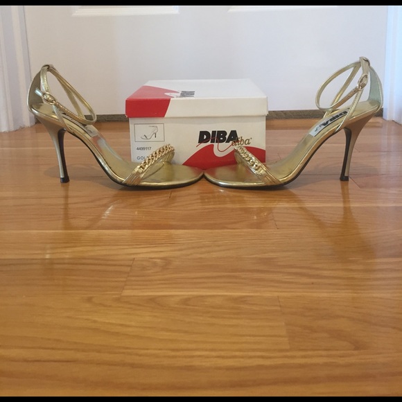 Gold Diba prom heels size 6.5 - Picture 2 of 4