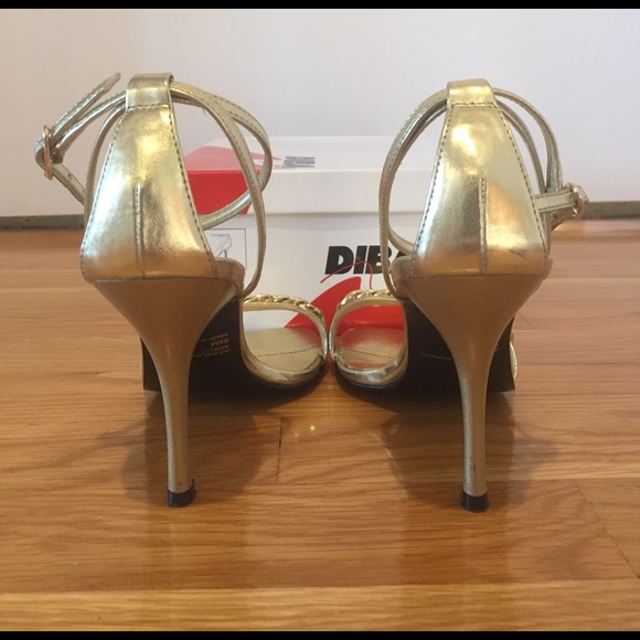Gold Diba prom heels size 6.5 - Picture 3 of 4