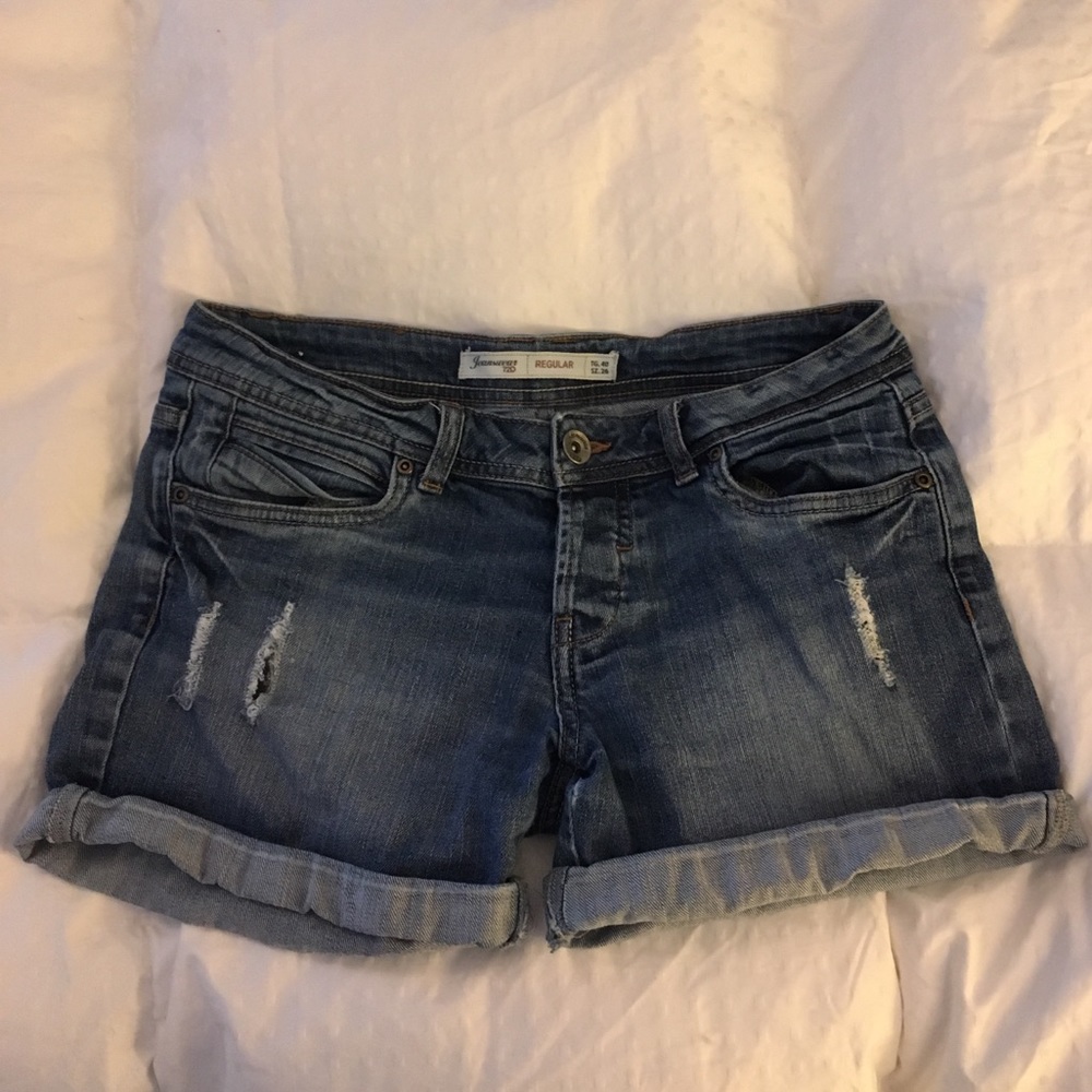 Denim Shorts Distressed Blue