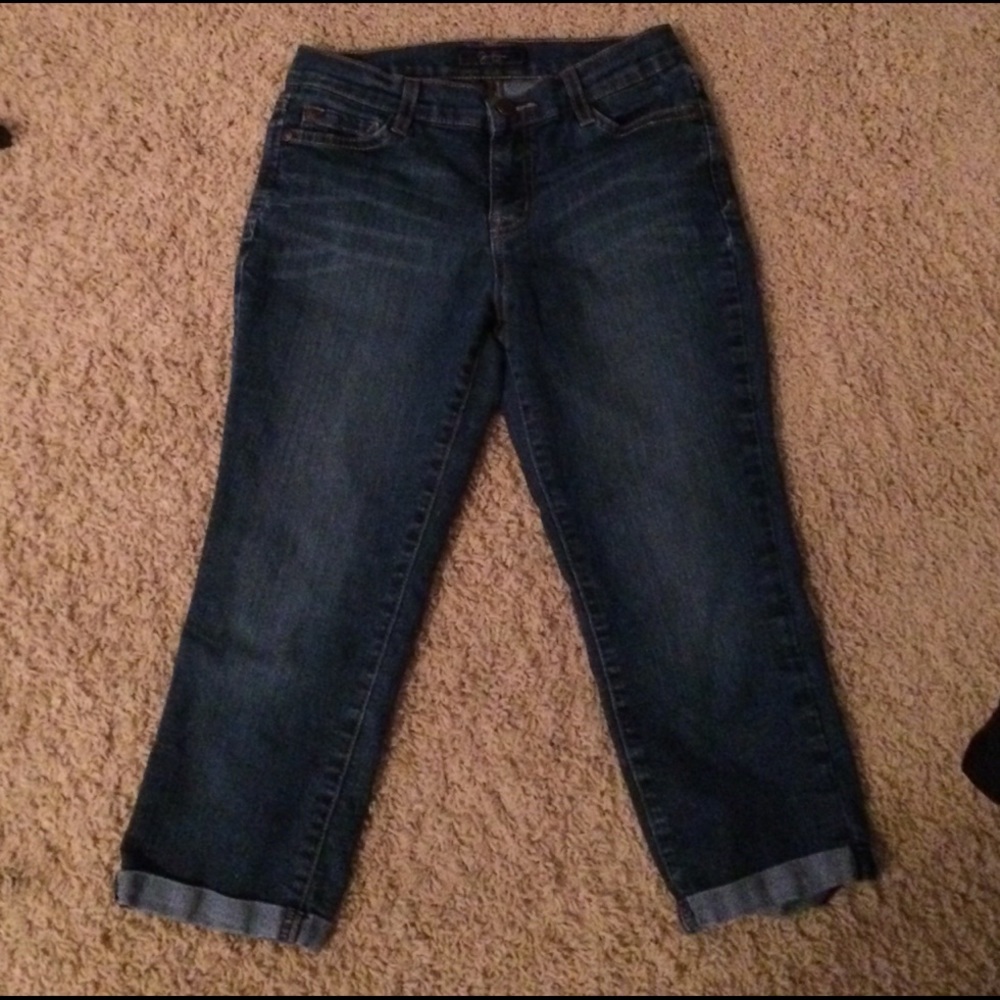 Jessica Simpson capris