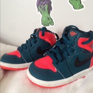Jordan Retro 1 toddler 5C