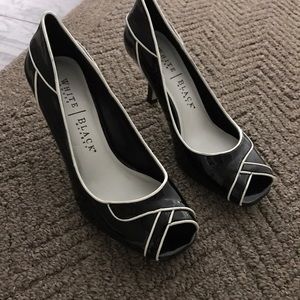 Black peep toe pumps