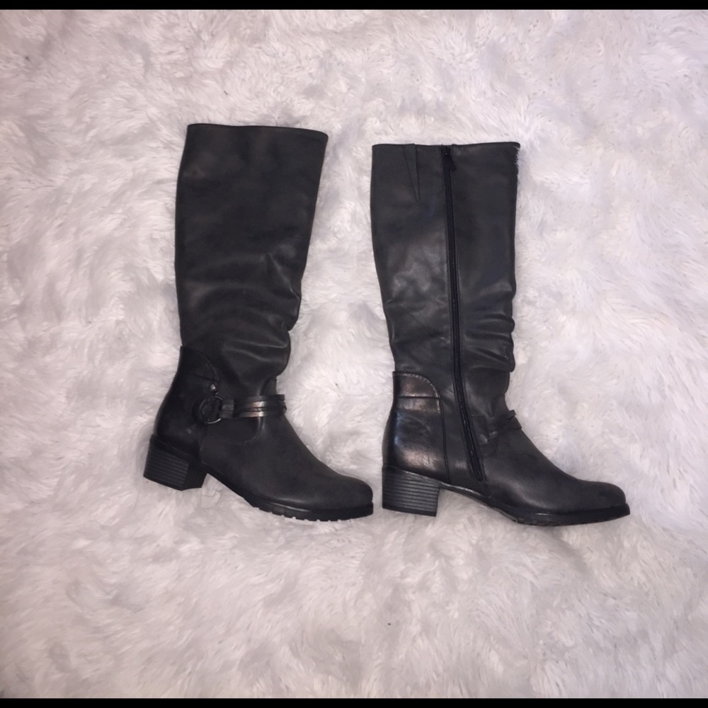 Black riding boots