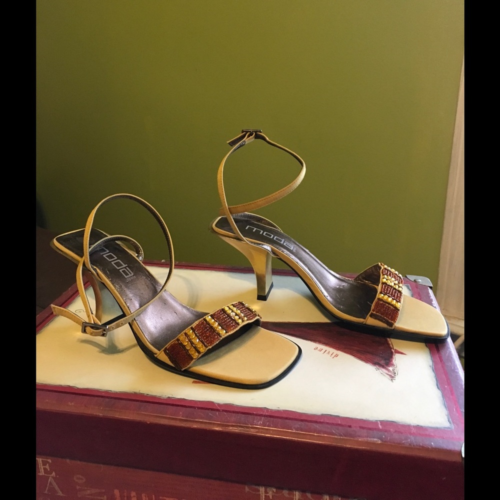 Moda - Picture 4 of 4