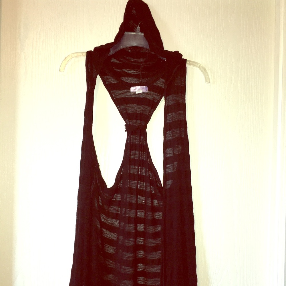 Hooded vest