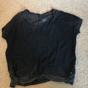 AE Faded Black Cropped Shirt
