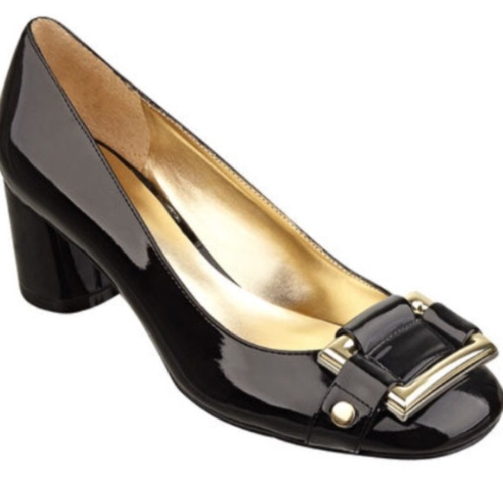 Nine West "Solvent" heels