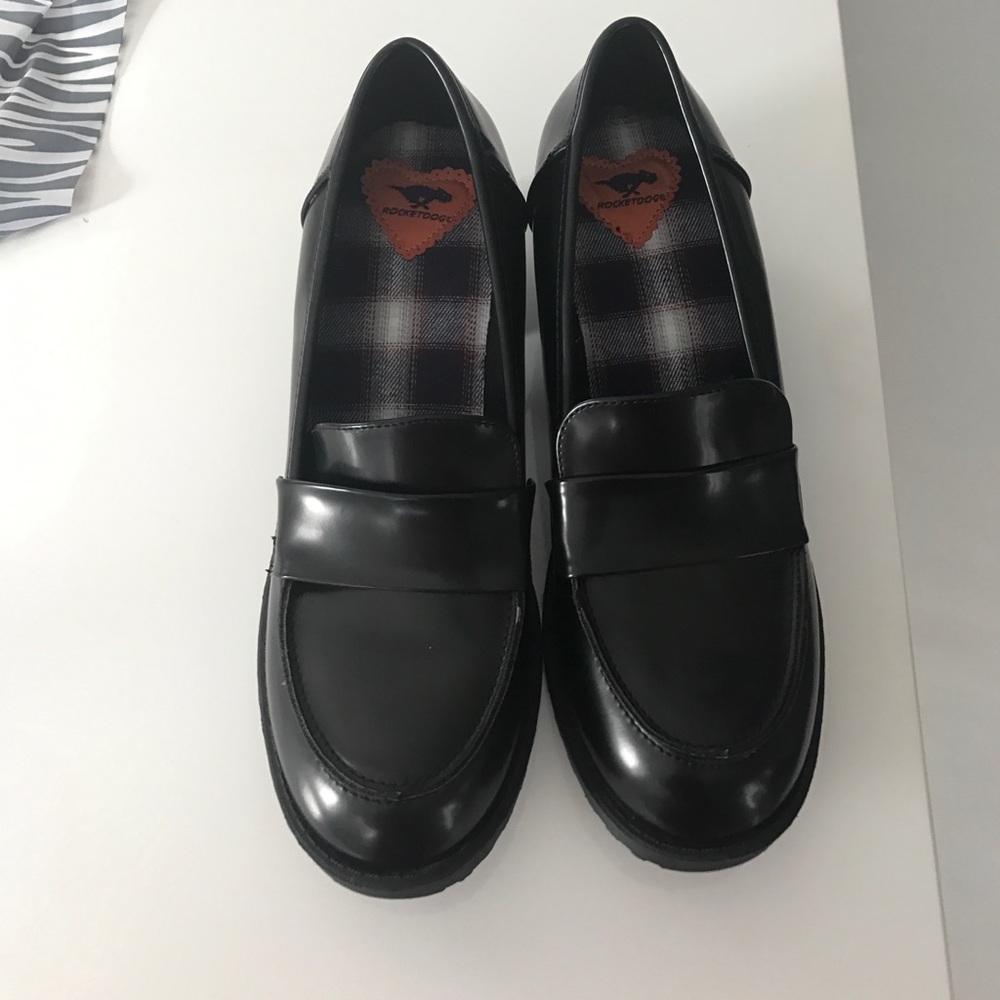 SALE SALE SALE ⚡️⚡️rocket  dog casual chunky heels