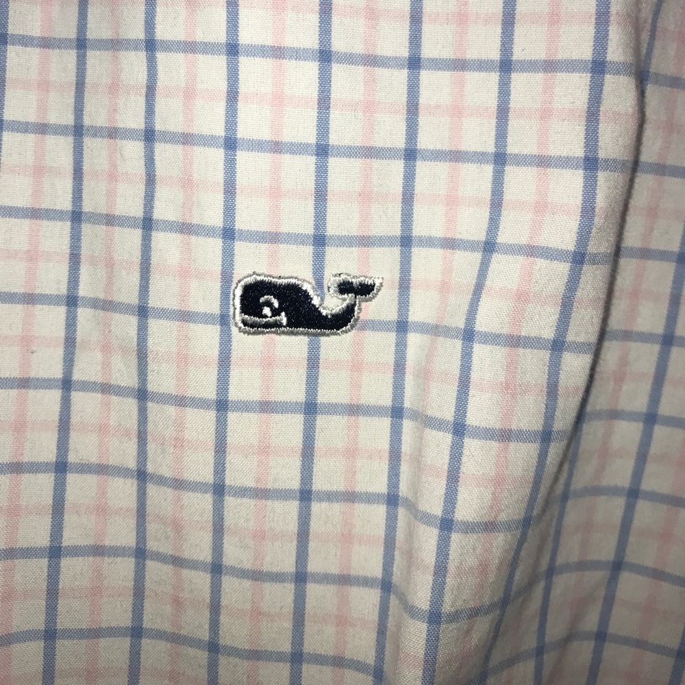 Button down - Picture 2 of 4