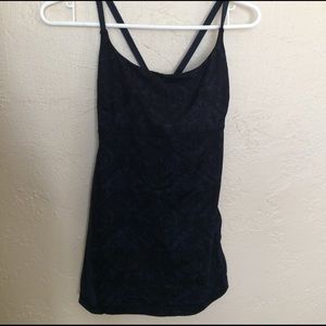 Lululemon workout tank