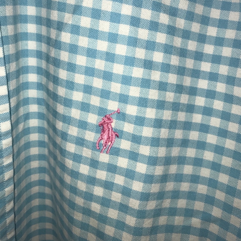 Button down - Picture 2 of 4