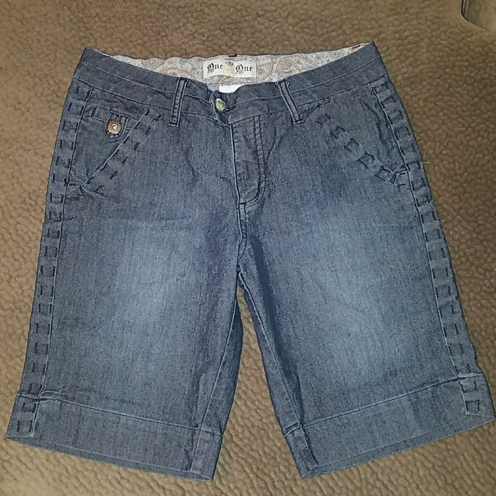 One 5 One shorts size 10