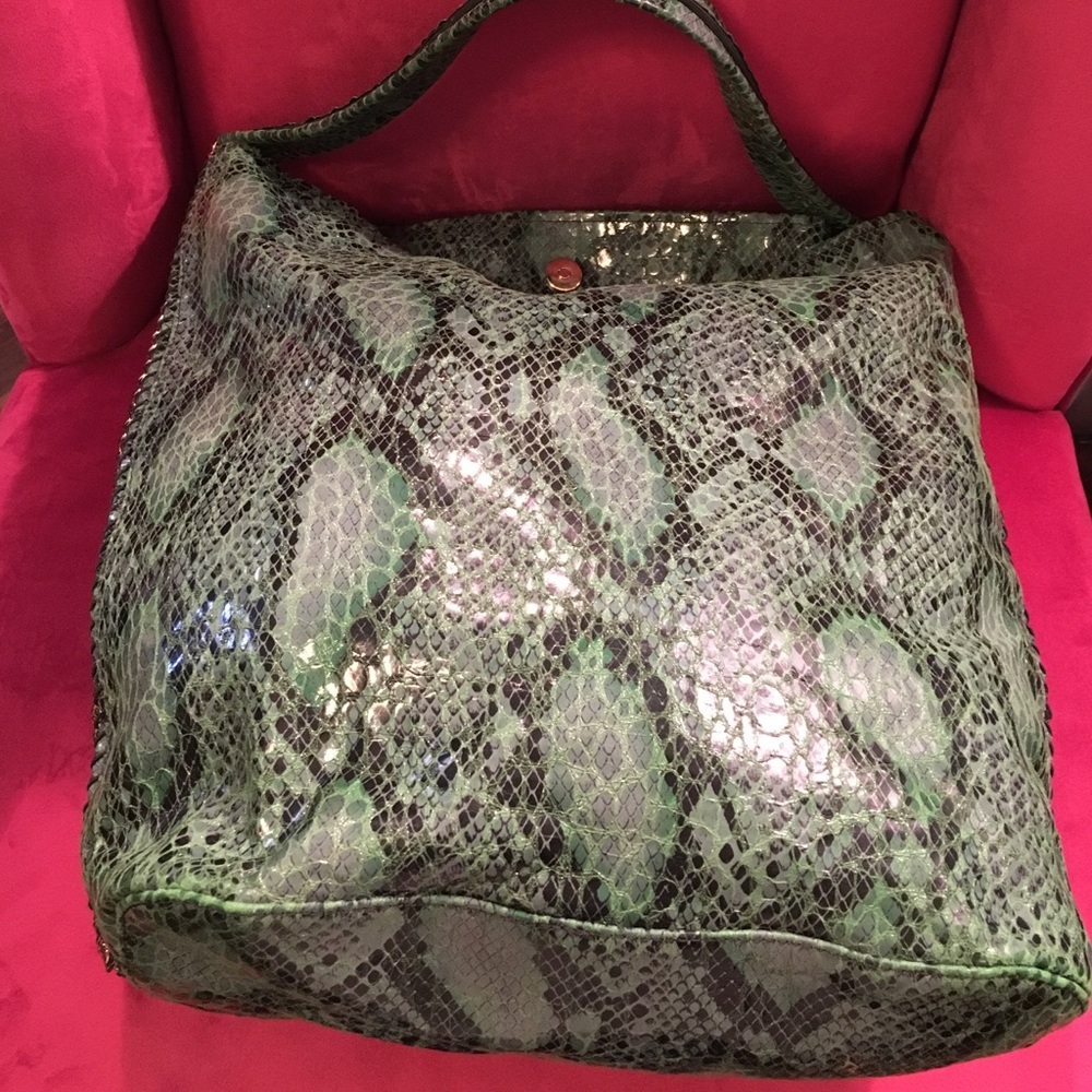 STELLA MCCARTNEY bucket bag w/ dust bag