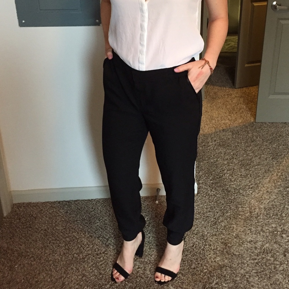 Banana Republic black dressy jogger pants