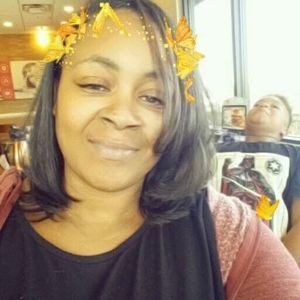 Meet your Posher, Deirdre