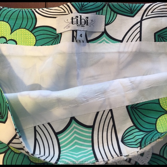 Tibi mini skirt - Picture 3 of 3