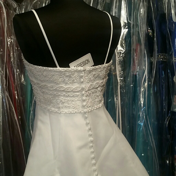 Royal White Ballgown Wedding Dress - Picture 5 of 6