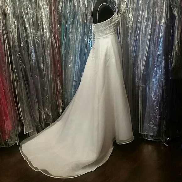 Royal White Ballgown Wedding Dress - Picture 6 of 6