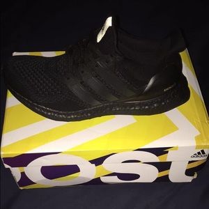 Adidas Ultra Boost Triple Black (custom)