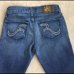 Rock and Republic woman's flare jeans