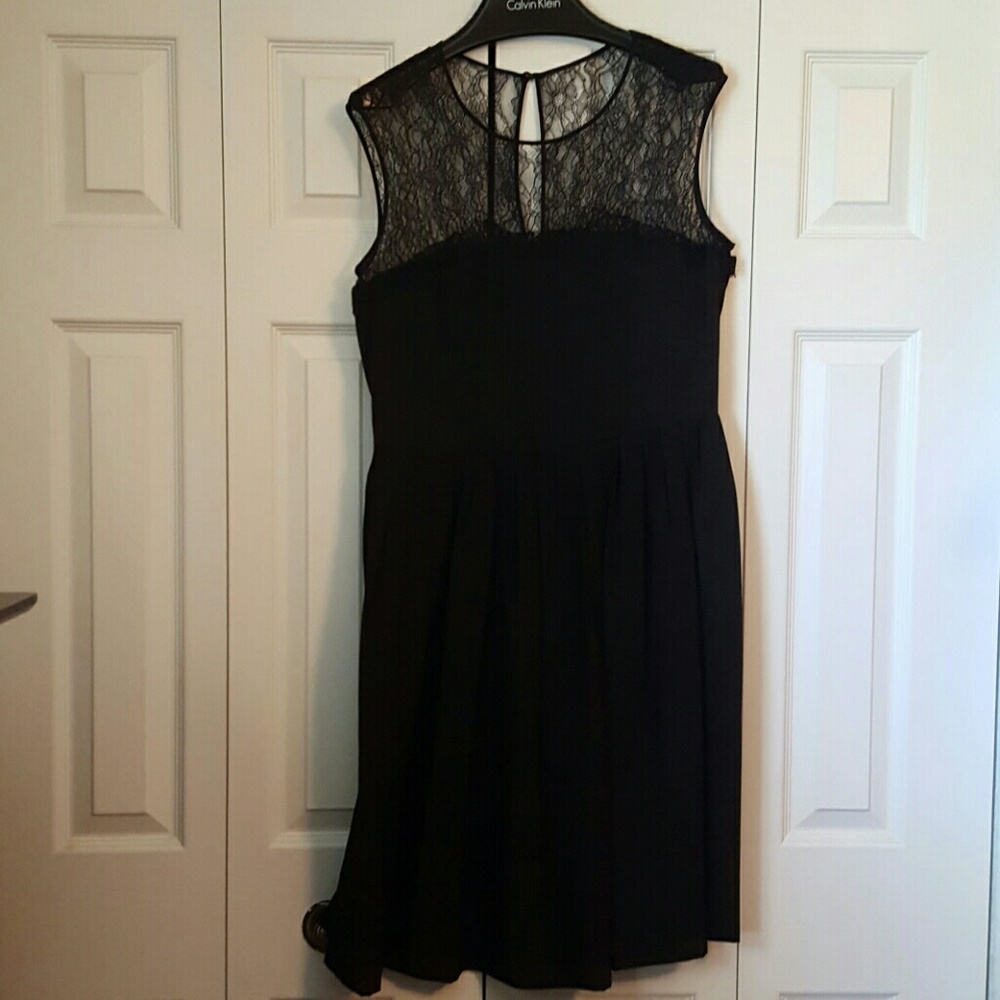 Calvin Klein Black Knee Length Dress 12