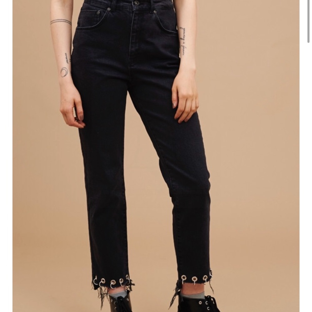 SOLD The Ragged Priest Duster Mom Jean - Picture 1 of 6
