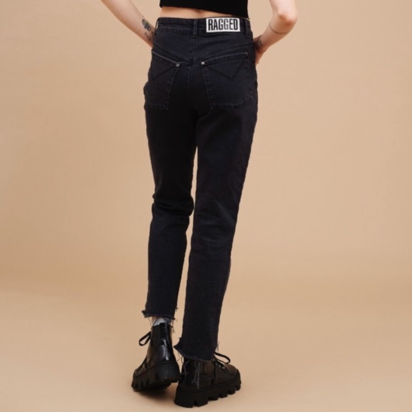 SOLD The Ragged Priest Duster Mom Jean - Picture 2 of 6