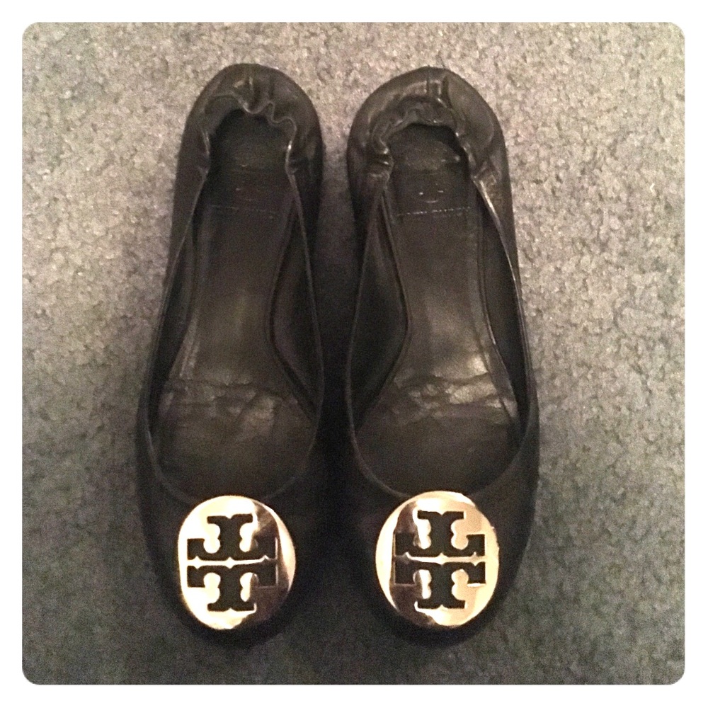 Womens size 6 Tory Burch flats!