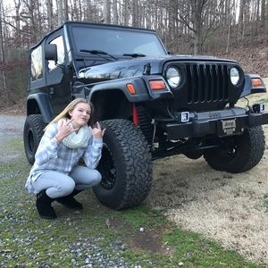 Meet your Posher, Lana-faith