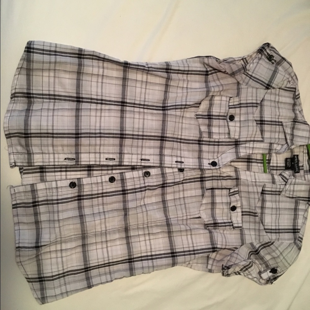 Wet seal button up shirt