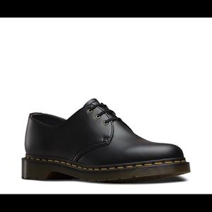 Vegan doc martens