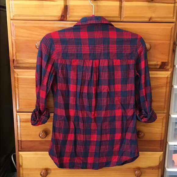 MOSSIMO red and navy blue plaid - Picture 2 of 2