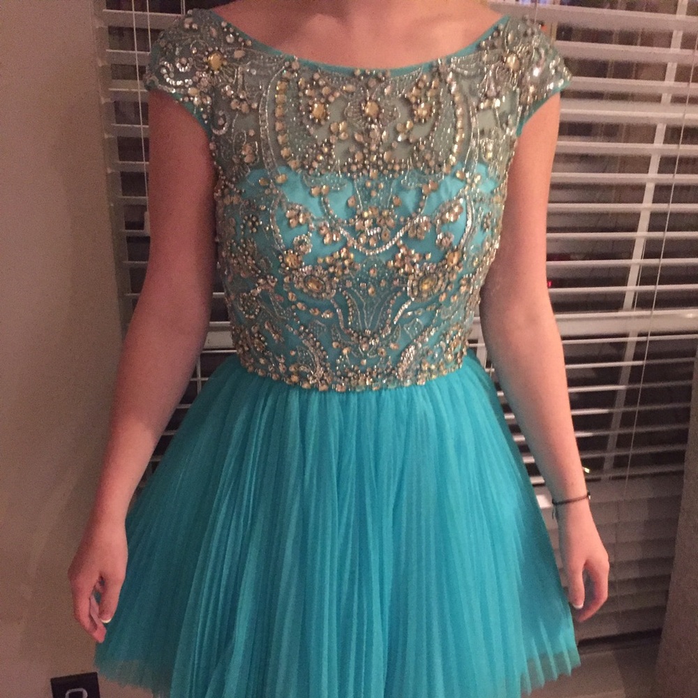 Sherri Hill dress size 6