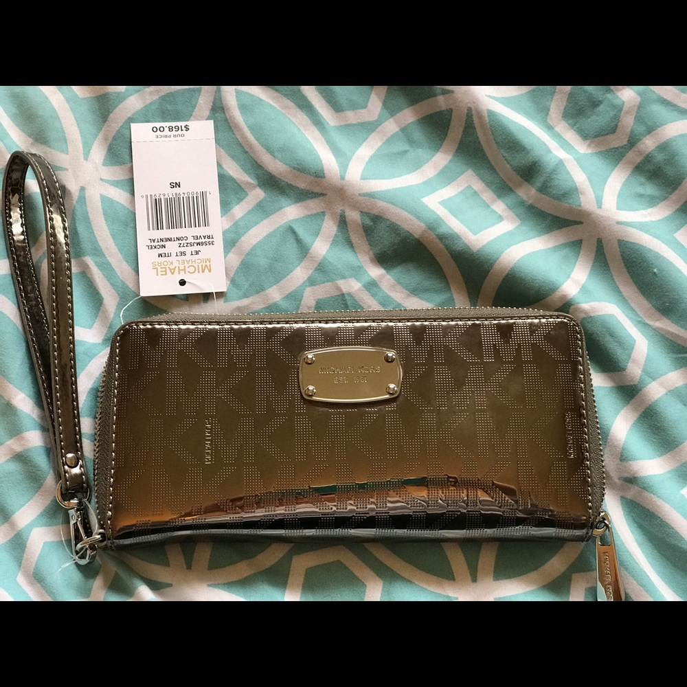 Michael Kors metallic nickel wallet