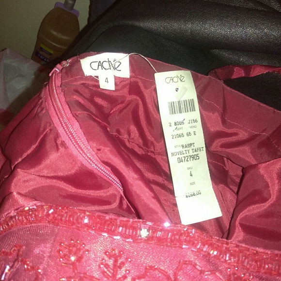 Brand new with tags Cache beaded gown - Picture 4 of 4