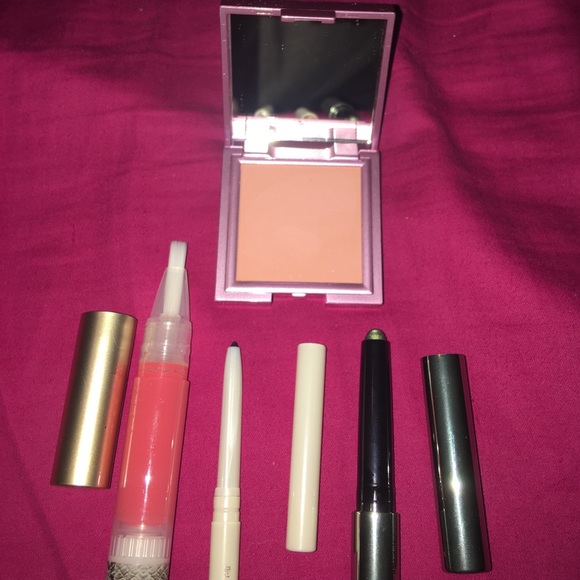 Mally make up bundle - Picture 2 of 3