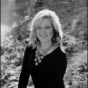 Meet your Posher, Riley