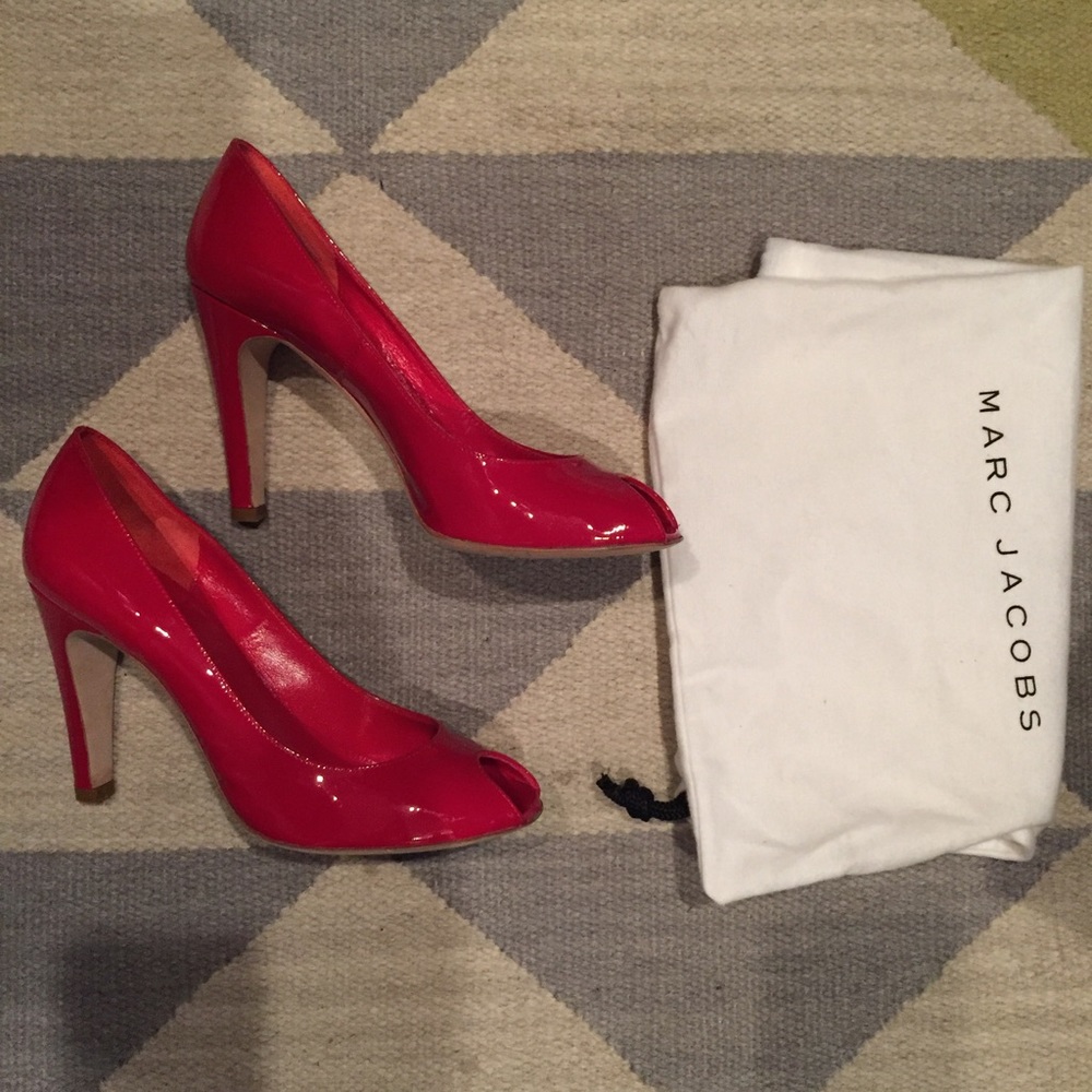 Marc Jacobs Peep toe heels 👠 in size 6
