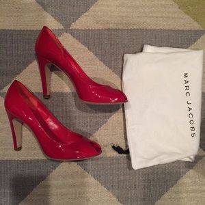 Marc Jacobs Peep toe heels 👠 in size 6
