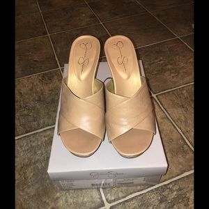 Jessica Simpson Neutral Wedges sz 6.5