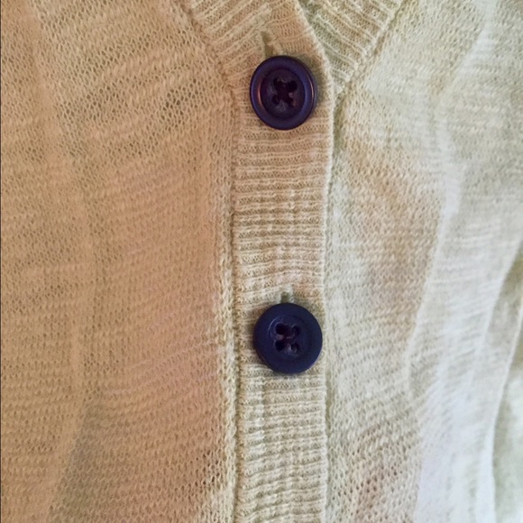 Aerie Light-Weight Cardigan - Picture 3 of 3