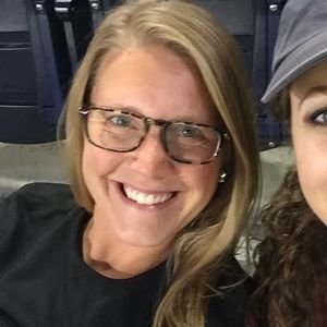 Meet your Posher, Abigail