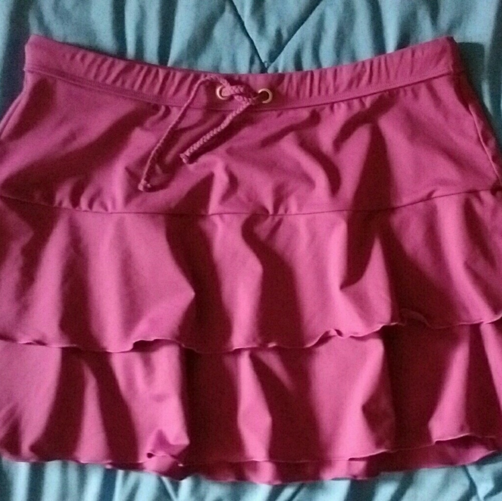 Athleta Ruffle Skirt