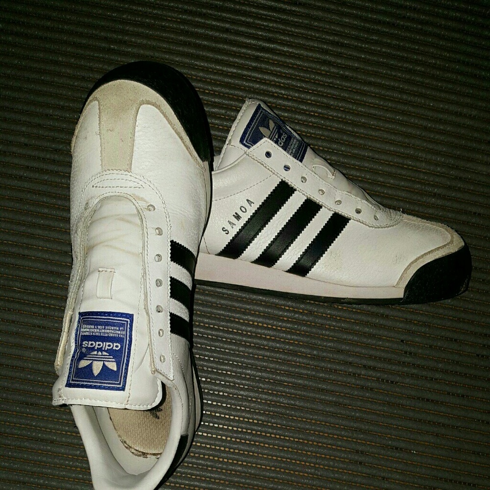 Adidas Samoa size 9.5 8/10 condition